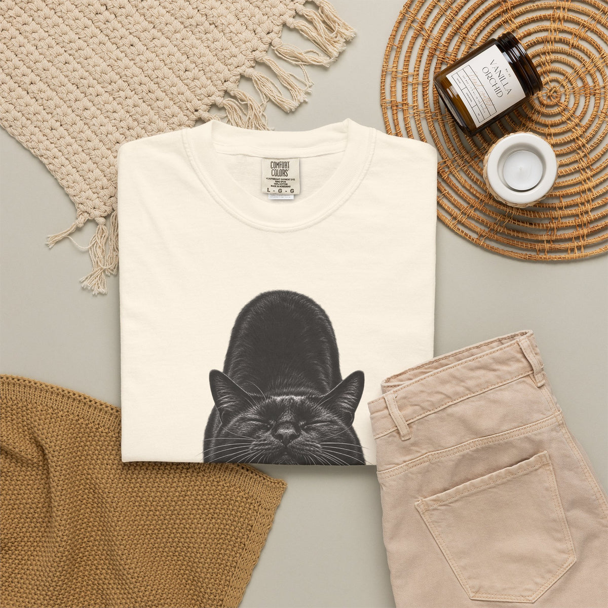 Stretchy Showoff Black Cat Graphic Tee