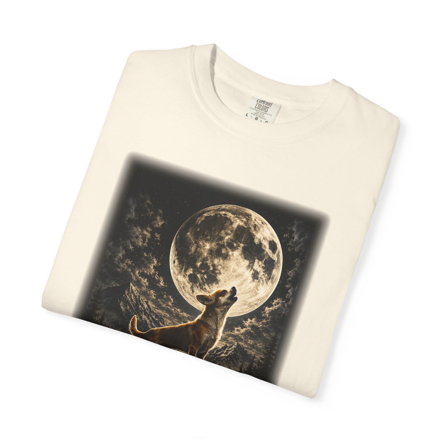 Pocket Wolf Chihuahua Howling T-Shirt, Funny Small Dog Graphic Tee