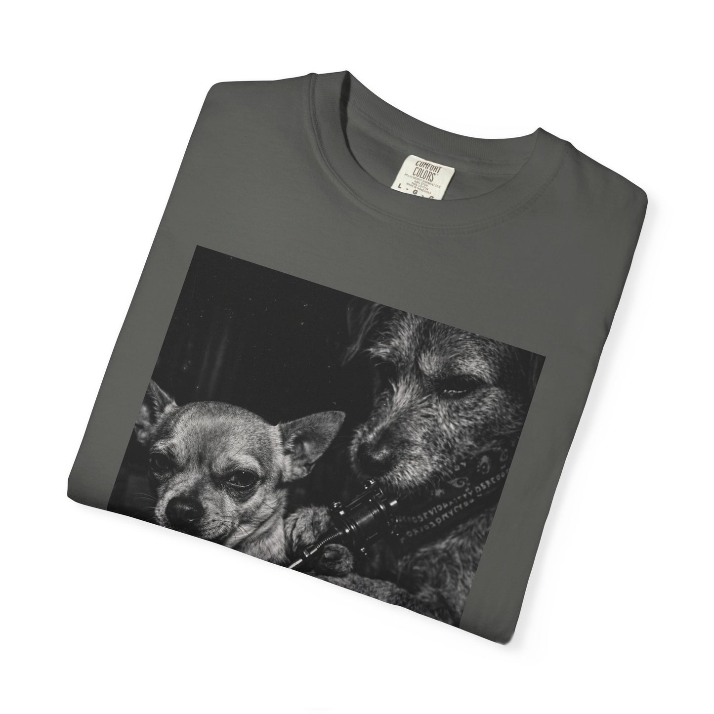 Tattoo Parlor Dogs T-Shirt — 'MOM' Chihuahua Tattoo Night Vibe