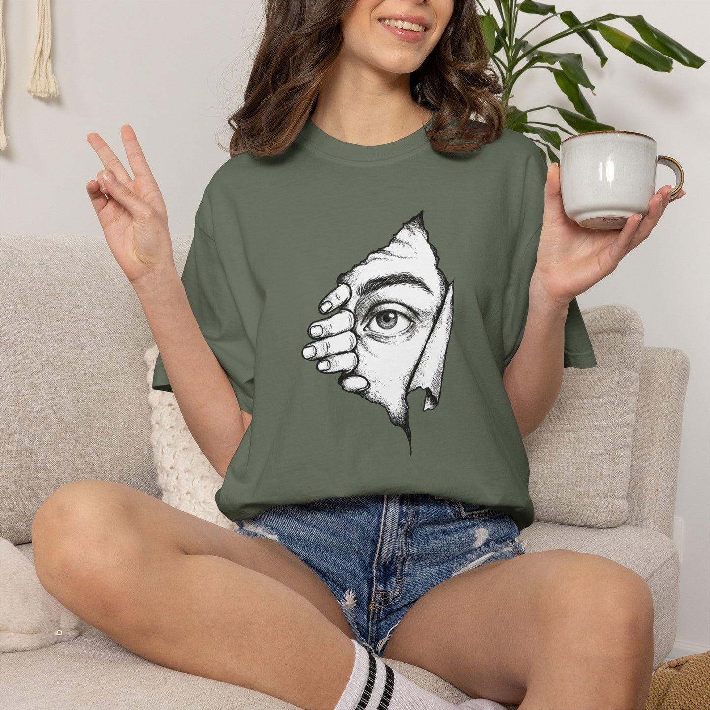 Peekaboo Curious Eye Graphic Peeking Eye Tee, Minimalist Black & White Art Shirt