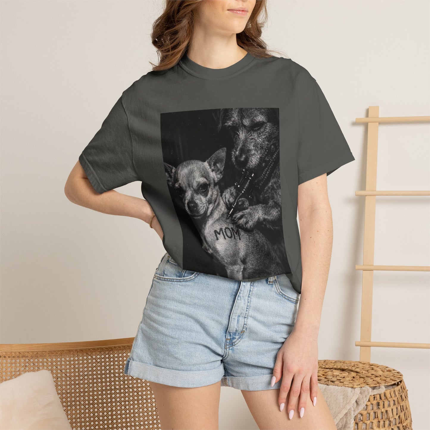 Tattoo Parlor Dogs T-Shirt — 'MOM' Chihuahua Tattoo Night Vibe