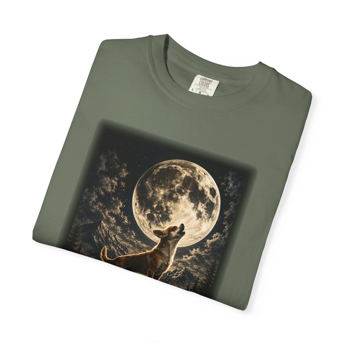 Pocket Wolf Chihuahua Howling T-Shirt, Funny Small Dog Graphic Tee