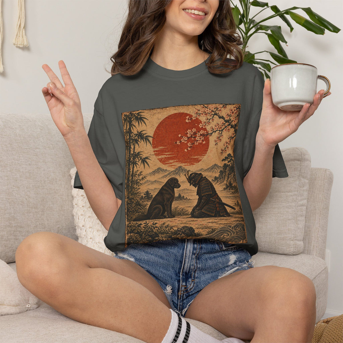 Samurai Bowing to Dog Shir, Vintage Japanese Dog Graphic Tee