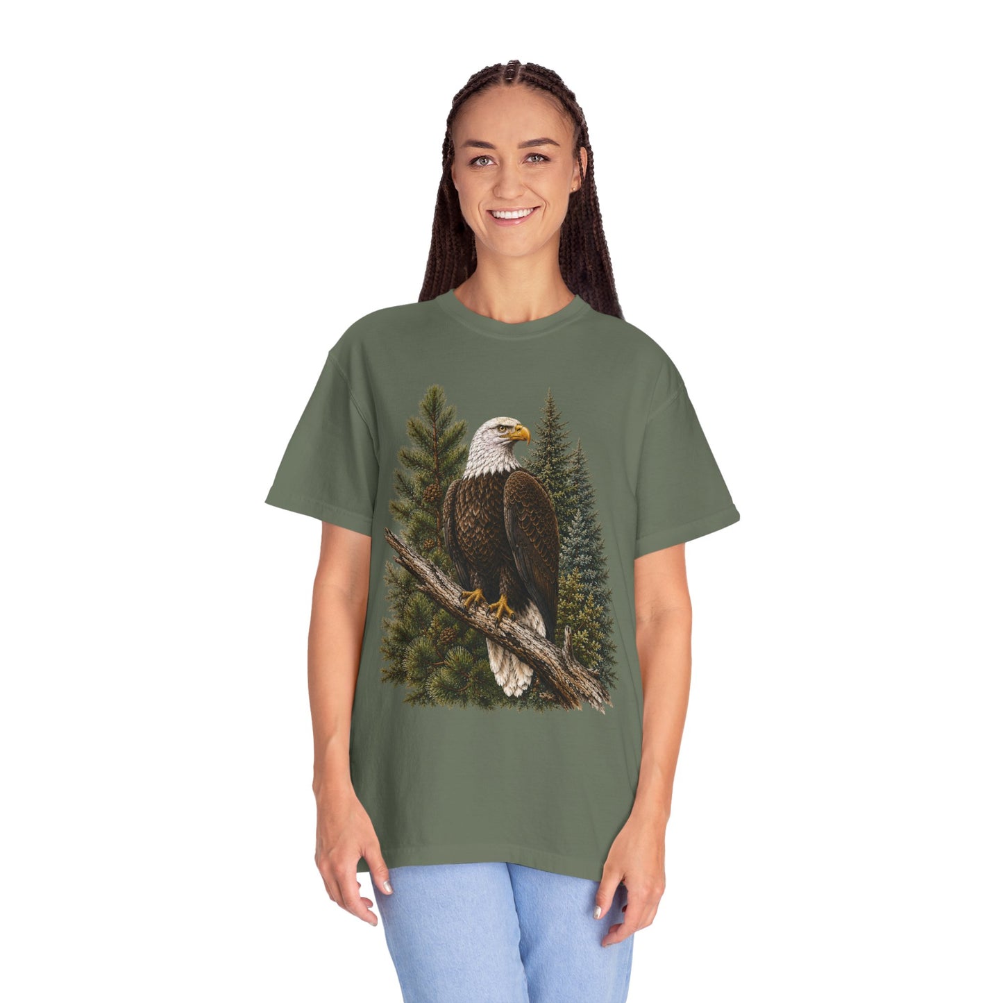 Majestic Bald Eagle Wildlife on Pine Branch Nature Art T-Shirt