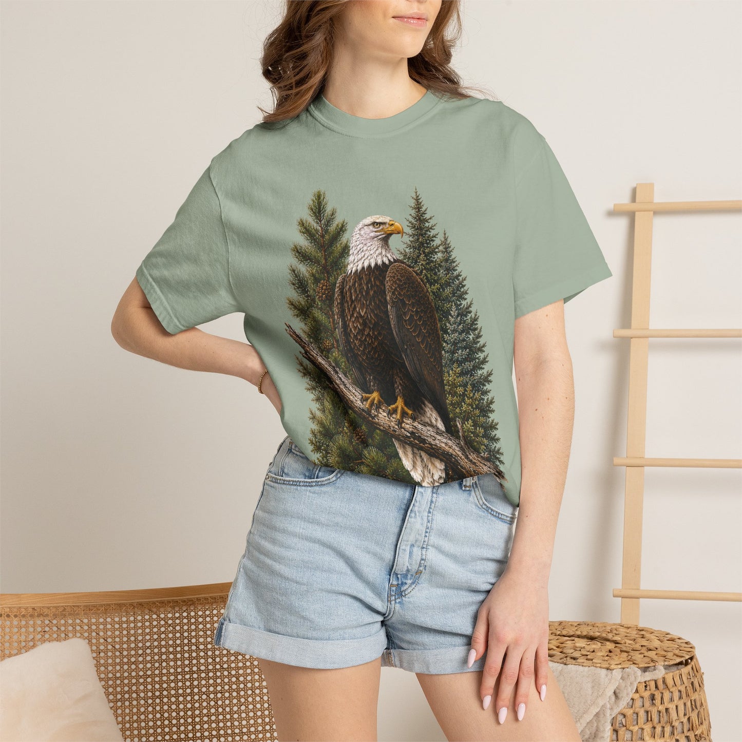 Majestic Bald Eagle Wildlife on Pine Branch Nature Art T-Shirt
