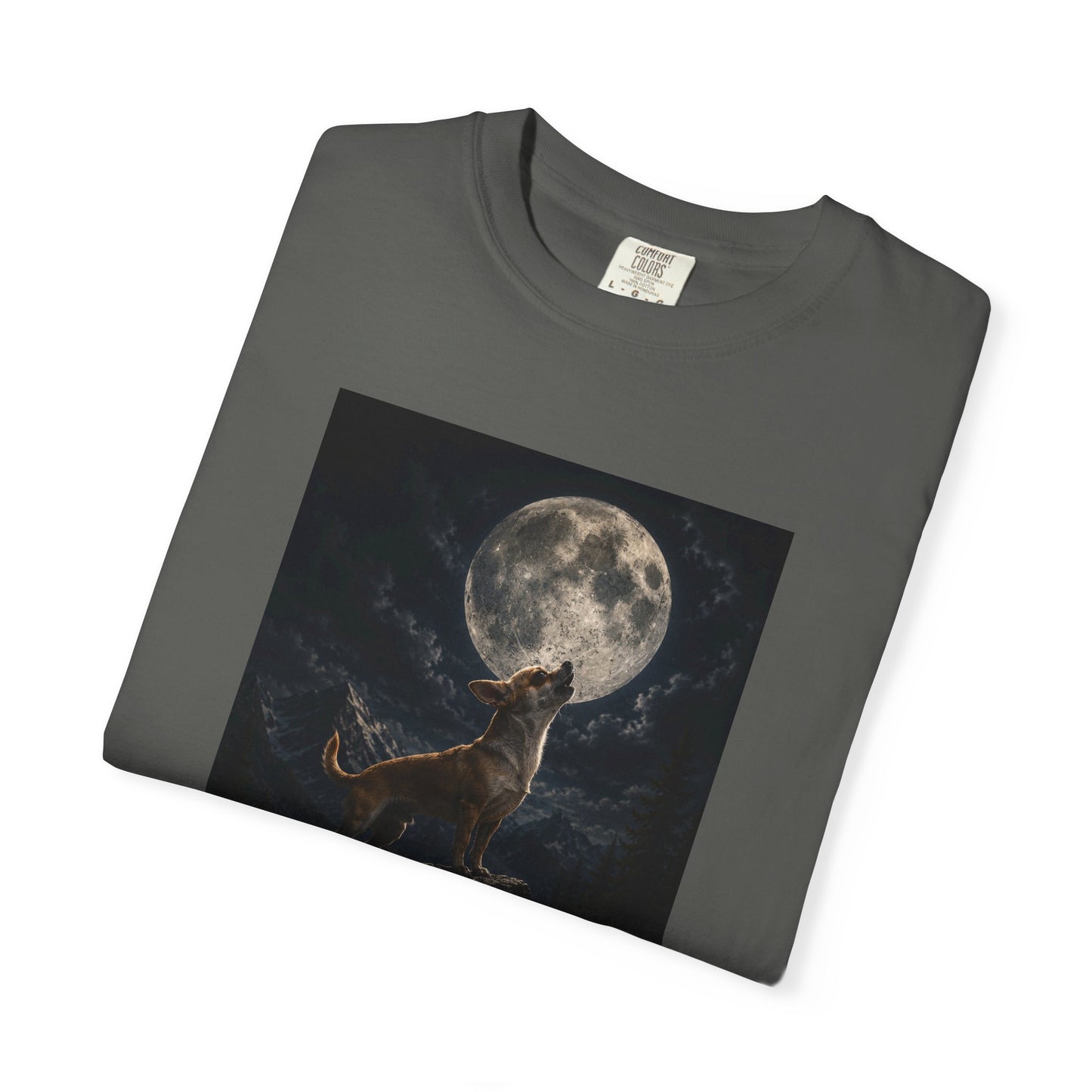 Pocket Wolf Chihuahua Howling T-Shirt