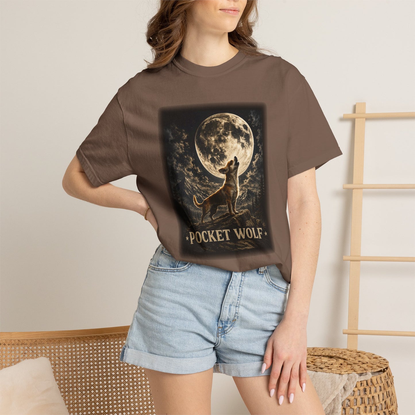 Pocket Wolf Chihuahua Howling T-Shirt, Funny Small Dog Graphic Tee