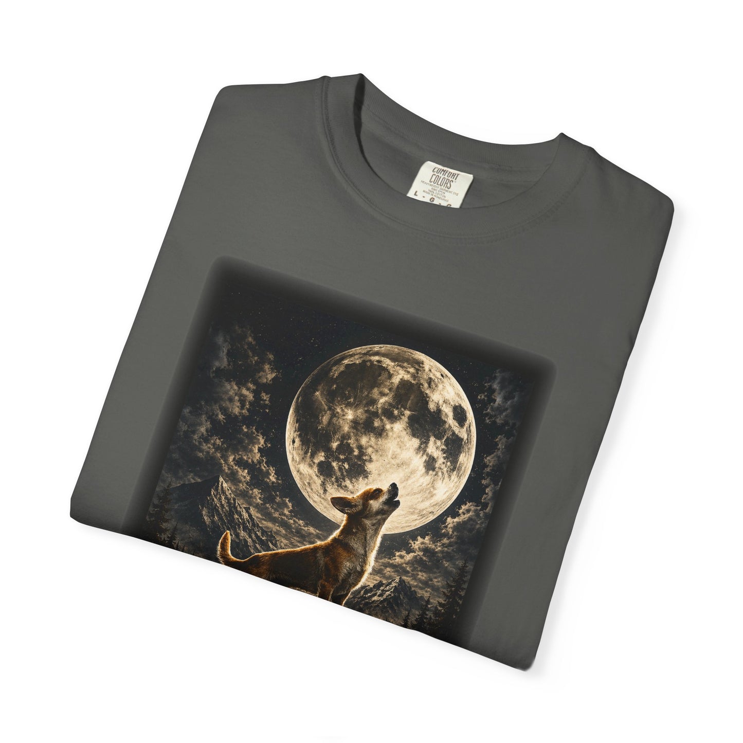Pocket Wolf Chihuahua Howling T-Shirt, Funny Small Dog Graphic Tee