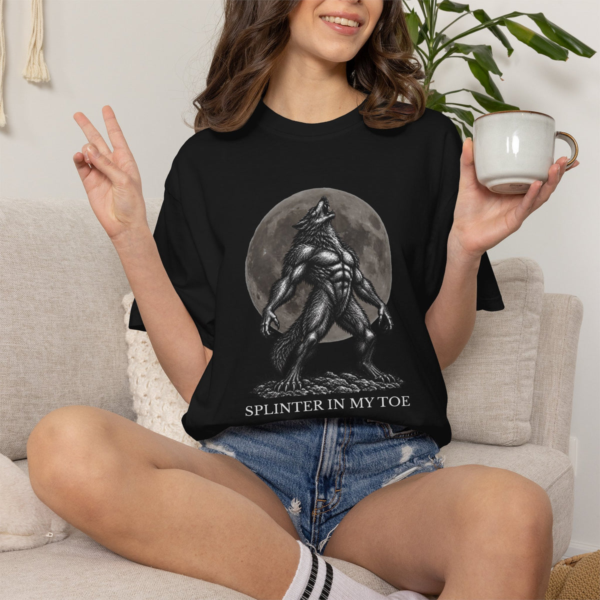 Splinter In My Toe Funny Werewolf Moon T-Shirt