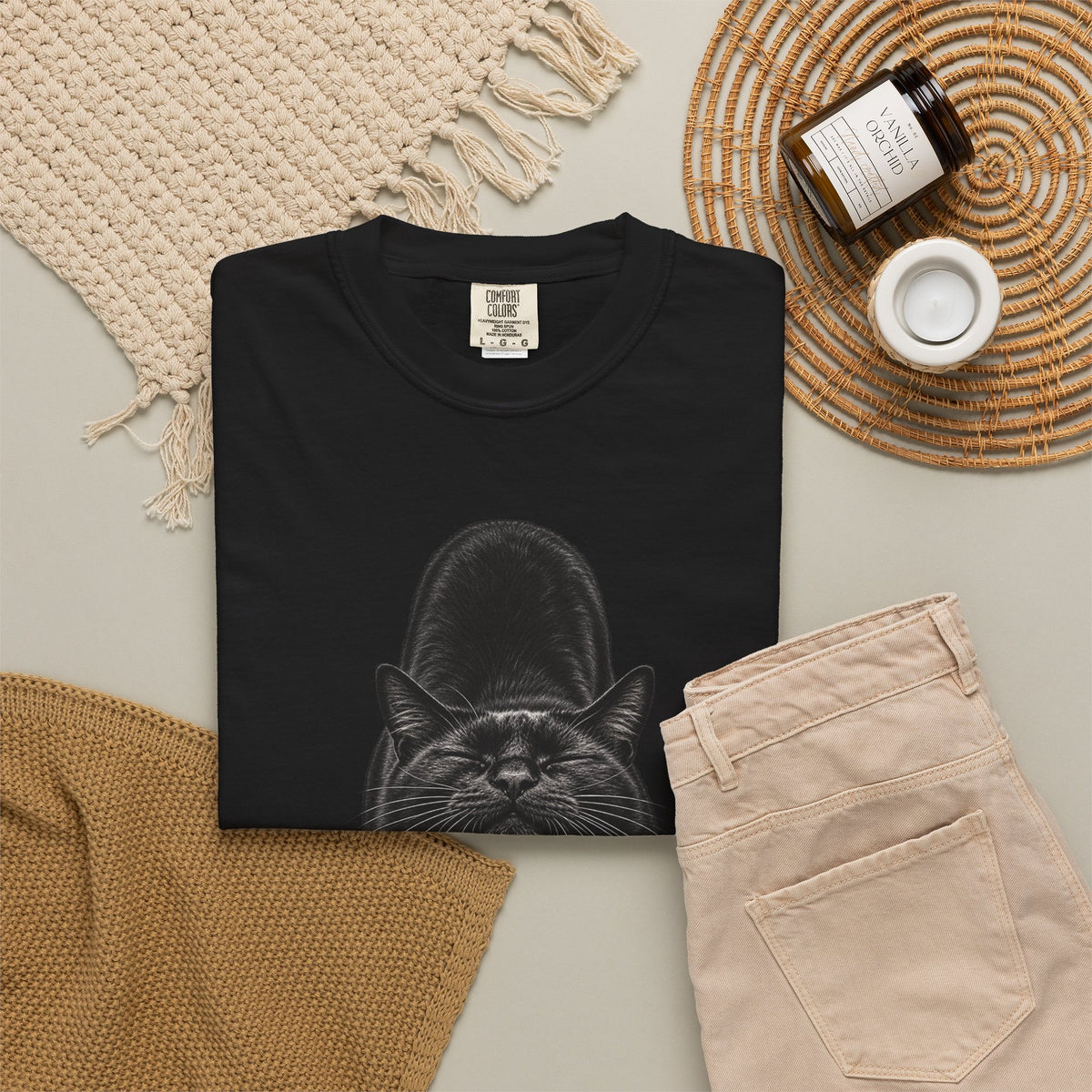 Stretchy Showoff Black Cat Graphic Tee