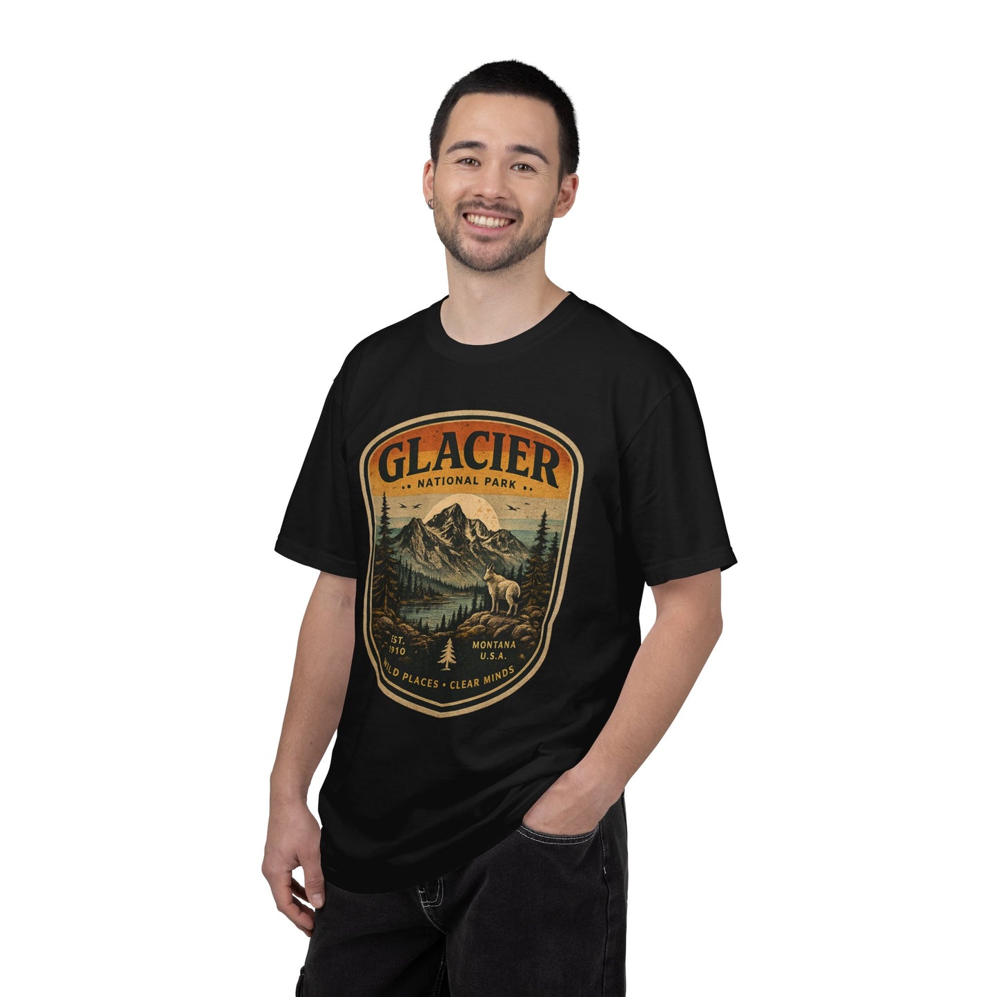 Glacier National Park Vintage Vintage Badge Mountain and Outdoor Graphic T-Shirt