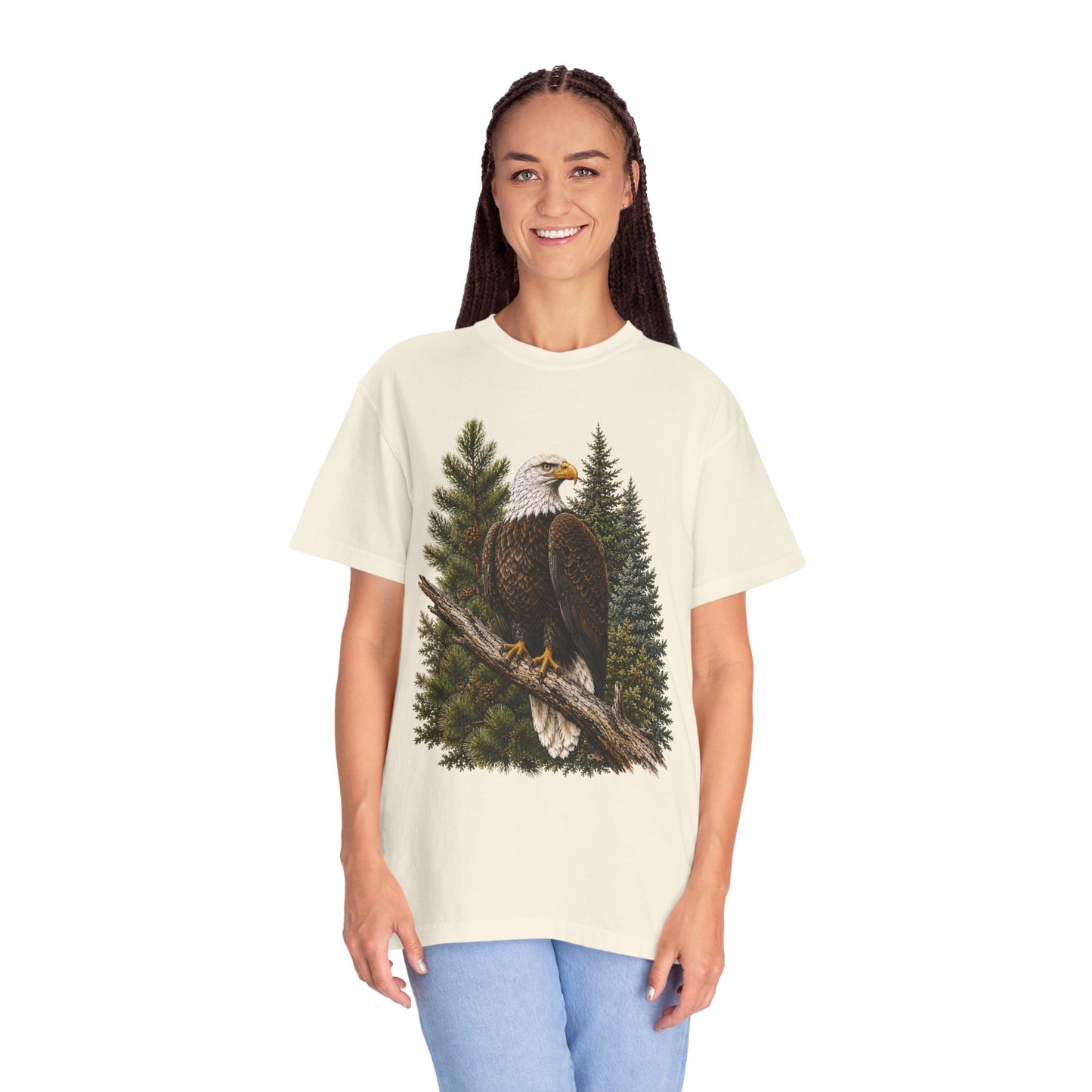 Majestic Bald Eagle Wildlife on Pine Branch Nature Art T-Shirt