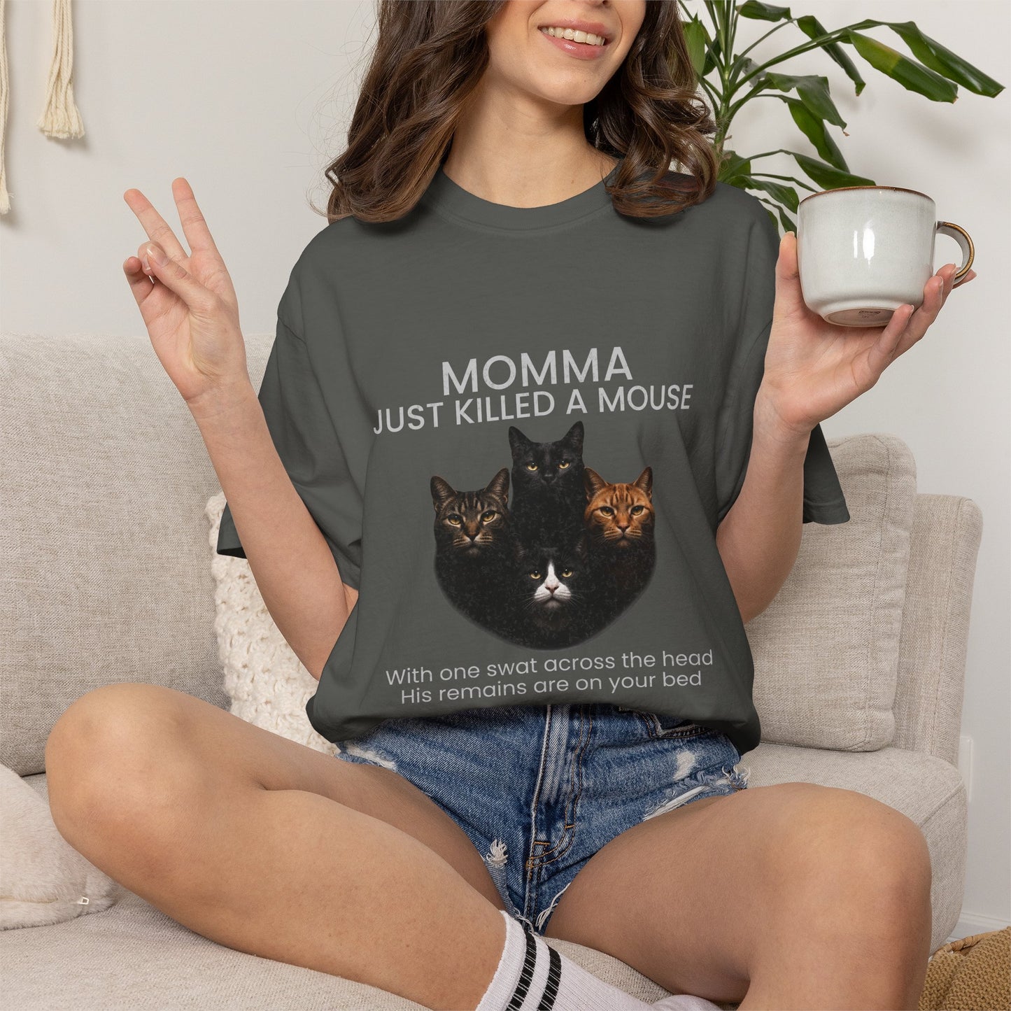 Momma Just Killed A Mouse Cat Lover T-Shirt, Funny Queen Cat Parody Tee