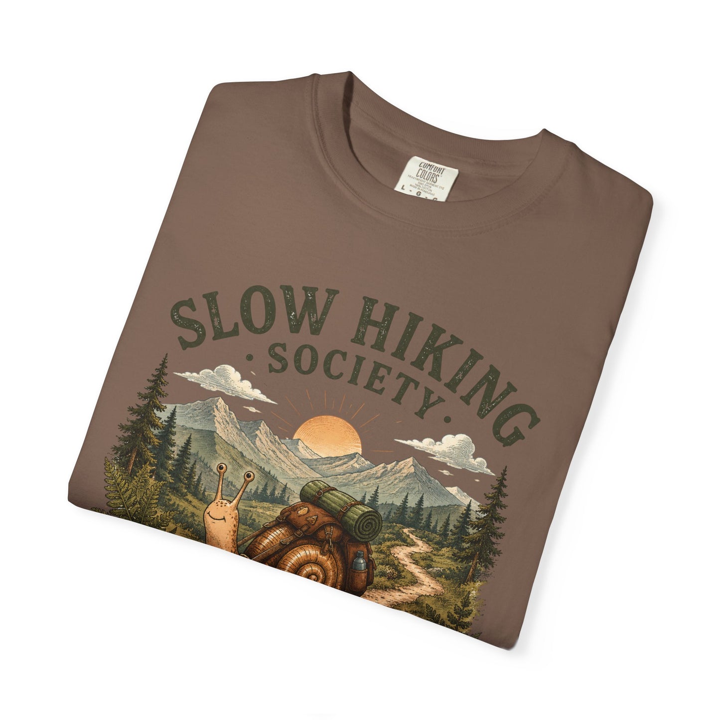Slow Hiking Society T-Shirt, Retro Snail Vintage Be There When I Get There Nature Tee