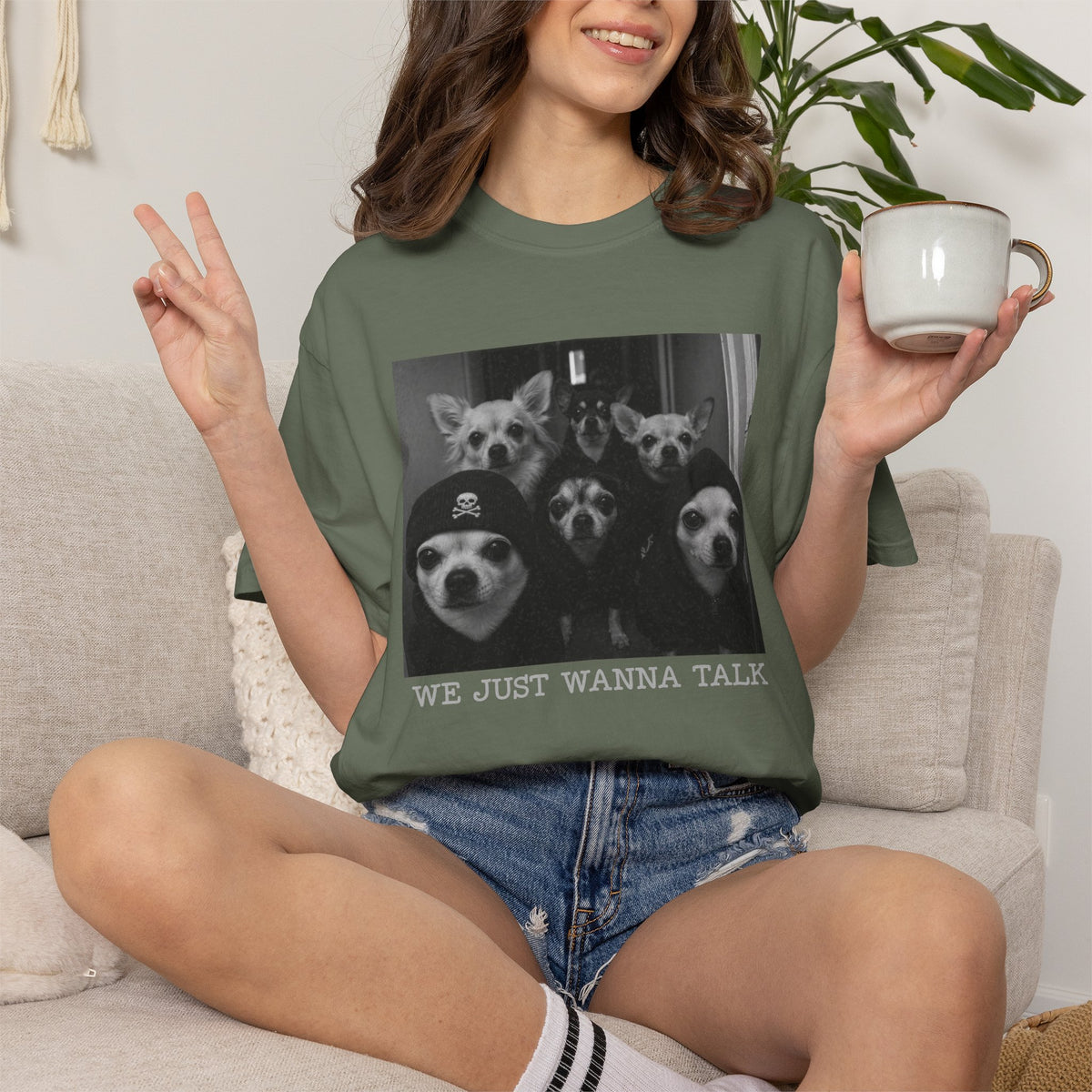Vintage Chihuahua Photo 'We Just Wanna Talk' Dog T-Shirt